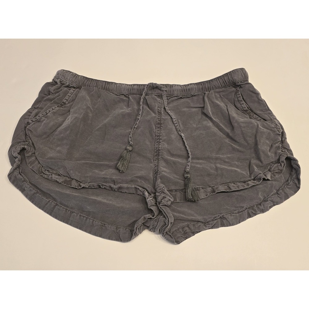 Aerie Women's Paper‎ Bag Style Shorts With Fabric Tie Belt Size Medium